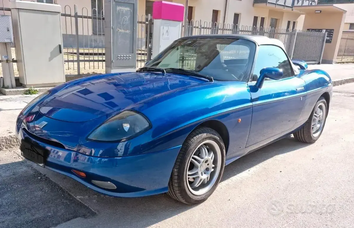 Usata Fiat Barchetta 130 CV (95 kW) 1996 Blu Cabrio