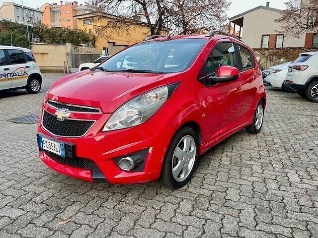 Rosso Usata 2011 Chevrolet Spark LS Due volumi | 3500 € (Buon prezzo) - Immagine 1/4
