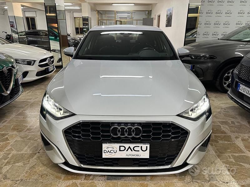 Usata Audi A3 S-Line 150 CV (110 kW) 2021 Bianco Berlina