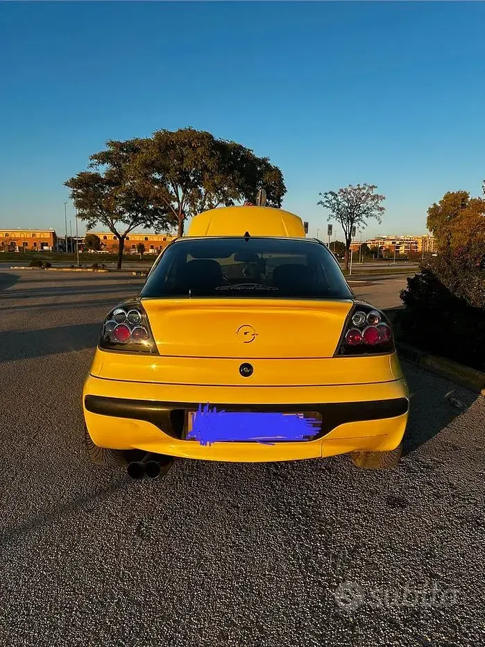 Usata Opel Tigra 90 CV (66 kW) 1997 Giallo Coupé