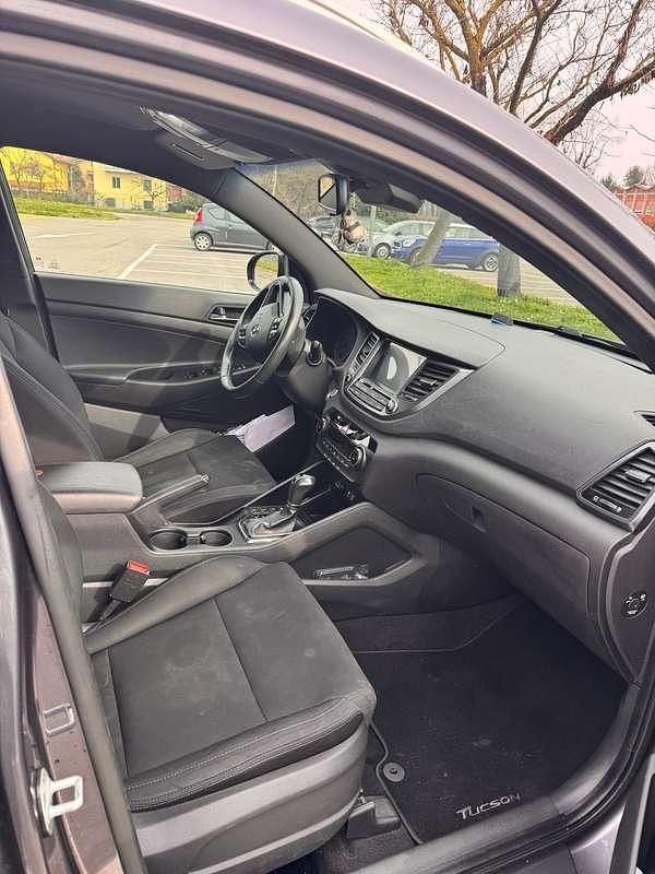 Usata Hyundai Tucson GO! 141 CV (103 kW) 2018 Grigio SUV