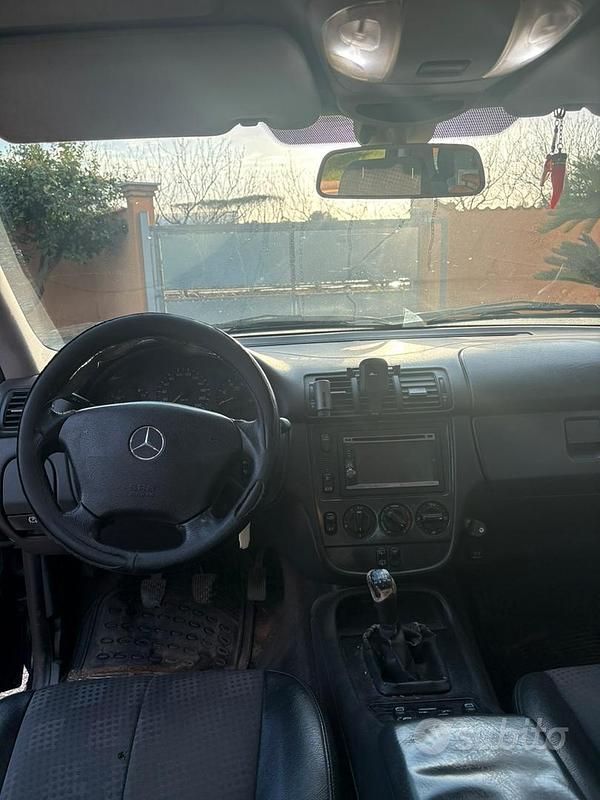 Usata Mercedes ML270 2000 Nero SUV