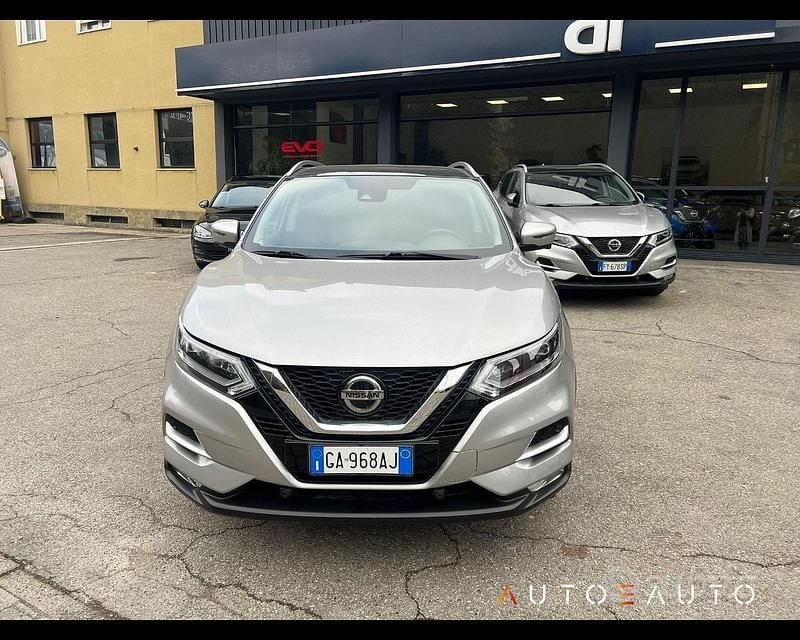 Usata Nissan Qashqai N-Connecta 140 CV (102 kW) 2019 Grigio SUV