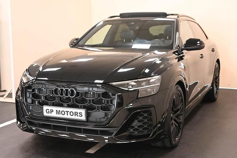 Usata Audi Q8 e-tron 209 kW (285 CV) 2024 Nero SUV