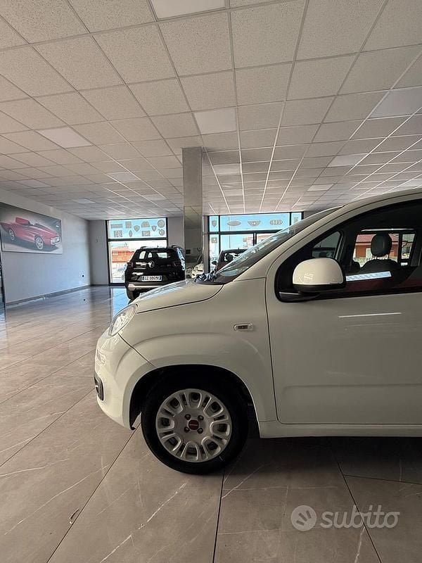 Usata Fiat Panda 80 CV (58 kW) 2016 Bianco Utilitaria