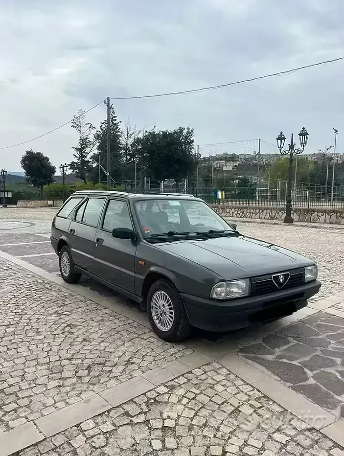 Usata Alfa Romeo 33 105 CV (77 kW) 1988 Station wagon