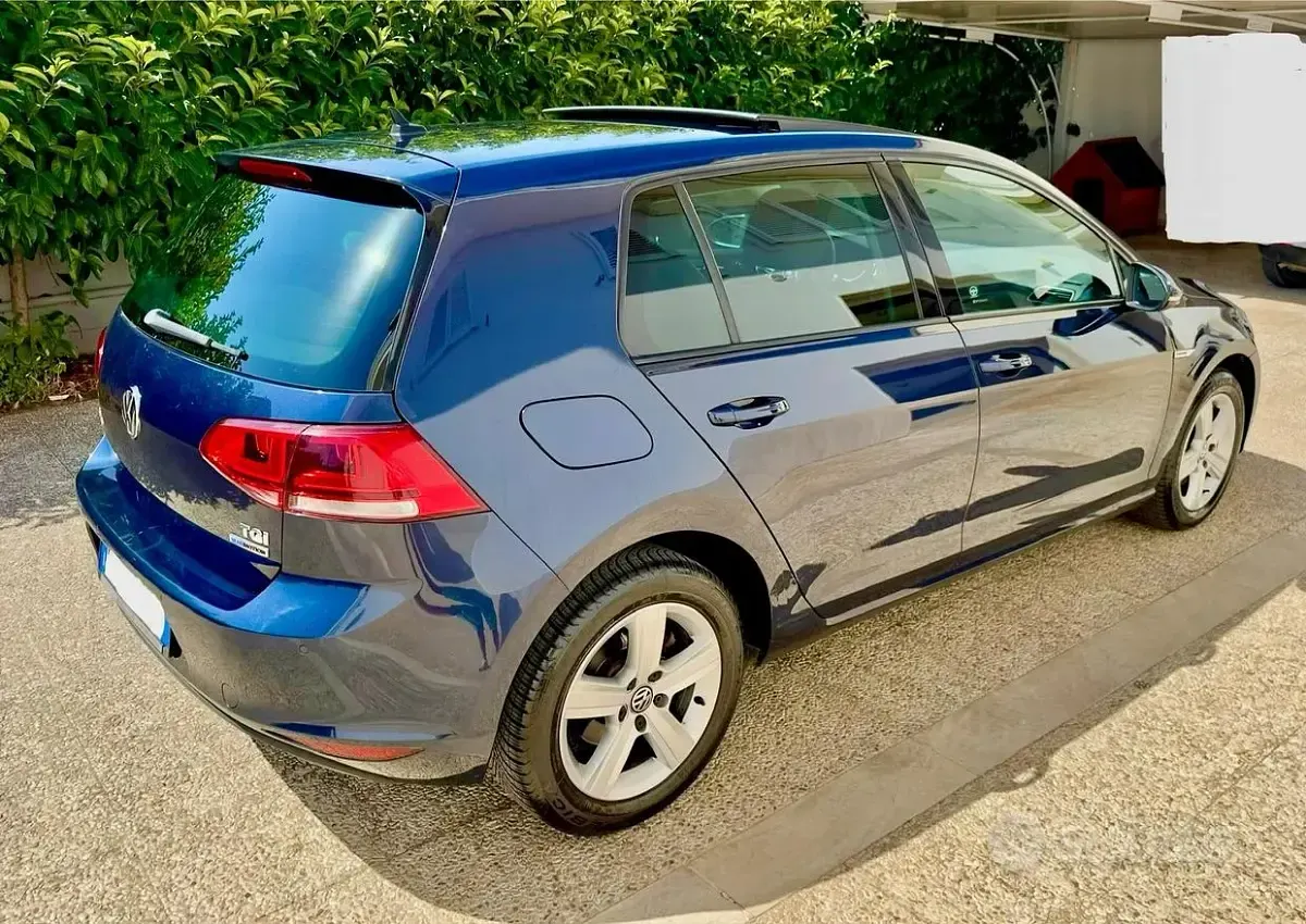 Usata VW Golf VII Highline 110 CV (80 kW) 2016 Bluazzurro Berlina
