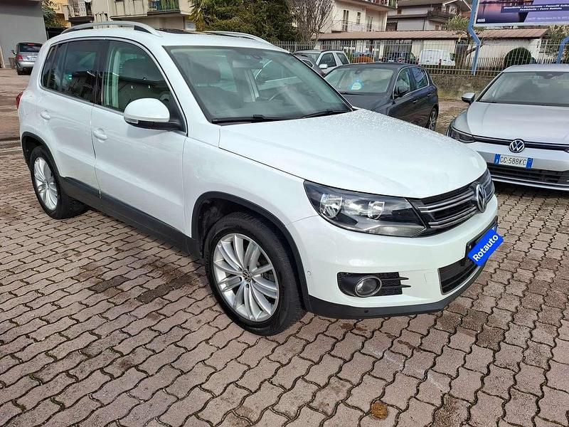 Usata VW Tiguan Sport 140 CV (102 kW) 2015 Bianco SUV