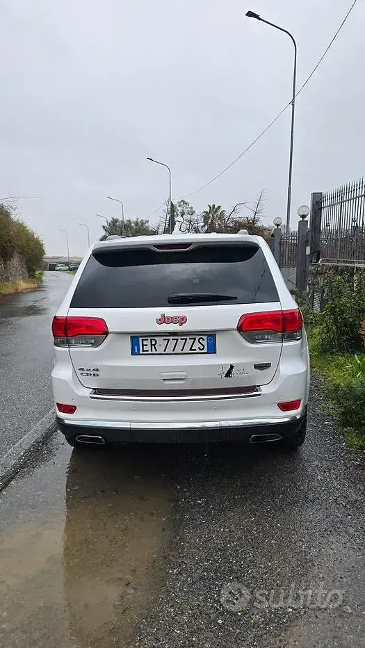 Usata Jeep Grand Cherokee 250 CV (183 kW) 2013 Bianco SUV