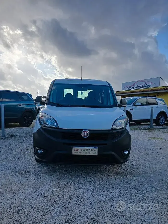 Usata Fiat Doblò 95 CV (69 kW) 2019 Bianco Monovolume