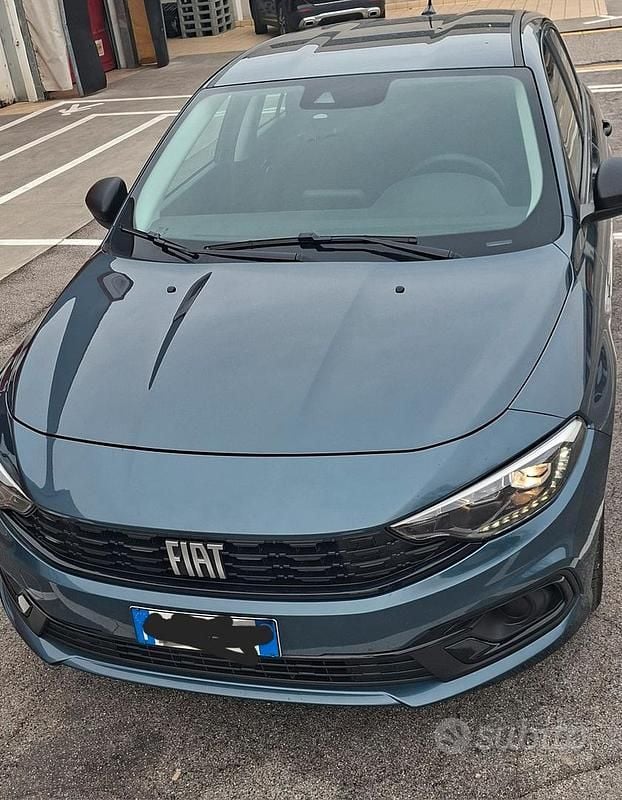 Usata 2023 Fiat Tipo Tre volumi | 19.000 € - Immagine 1/4