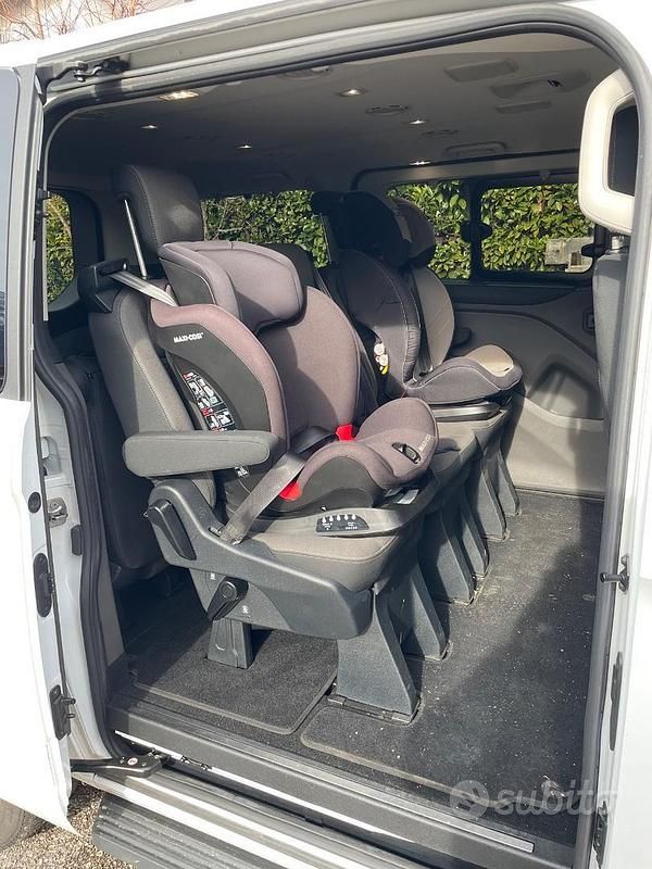 Usata Ford Tourneo Custom 125 CV (91 kW) 2021 Bianco Furgone