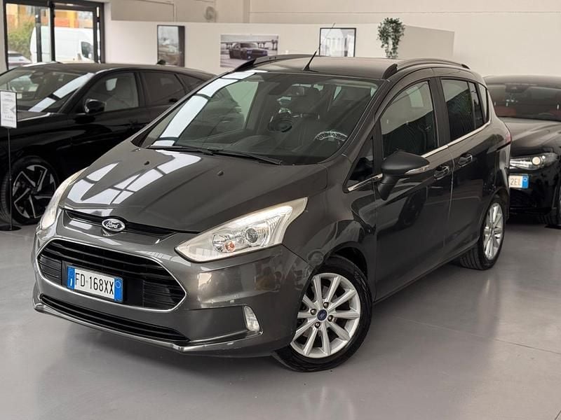 Usata Ford B-MAX Titanium 87 CV (63 kW) 2016 Grigio Monovolume