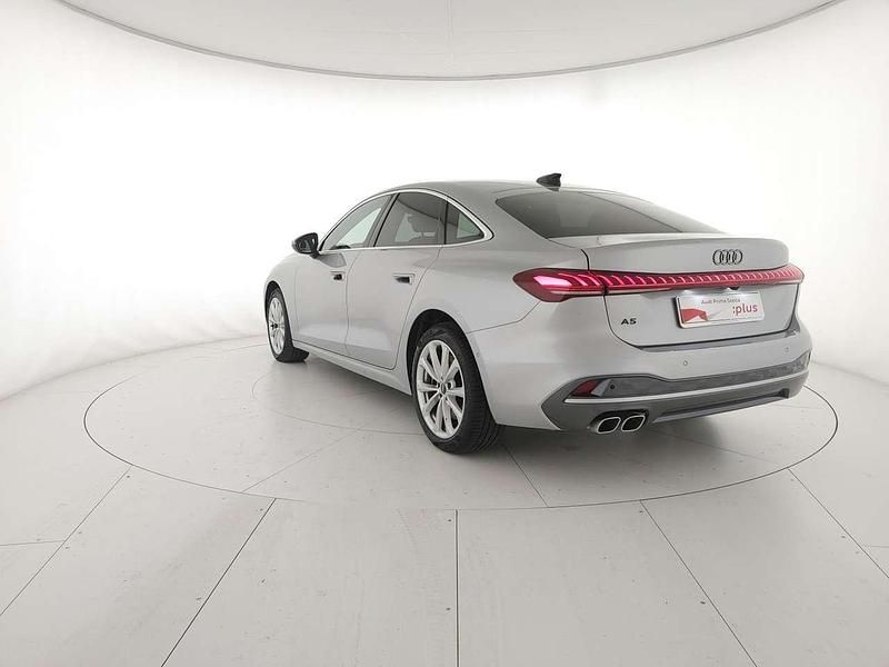 Usata Audi A5 Advanced 204 CV (150 kW) 2025 Argento fioretto metallizzato Berlina