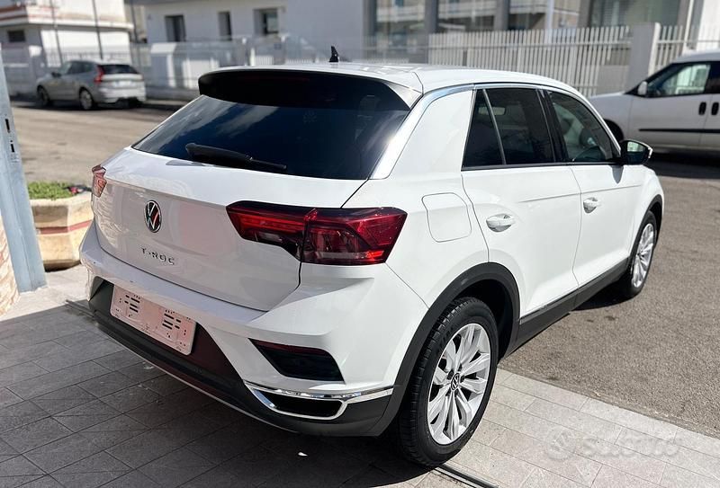 Usata VW T-Roc 150 CV (110 kW) 2021 Bianco SUV