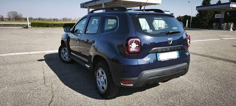 Usata Dacia Duster Essentiel 95 CV (69 kW) 2019 Blu/azzurro SUV