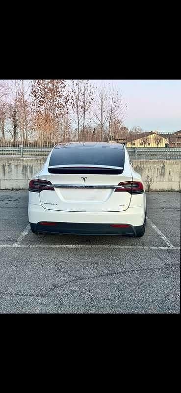 Usata Tesla Model X 158 kW (215 CV) 2017 Bianco SUV