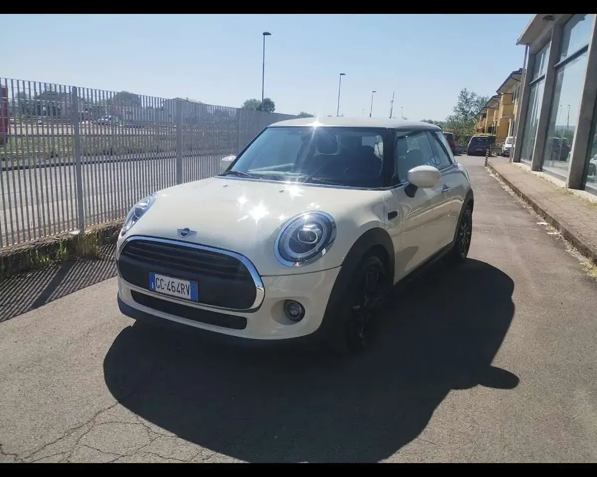 Usata Mini ONE 75 CV (55 kW) 2020 Navorio Utilitaria