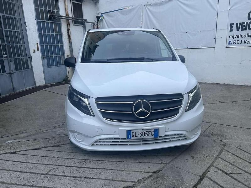 Usata Mercedes Vito 190 CV (139 kW) 2023 Other Furgone