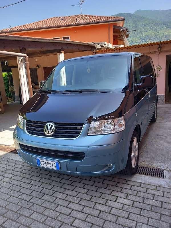 Usata 2006 VW T5 Highline Furgone | 11.500 € (Molto cara) - Immagine 1/4