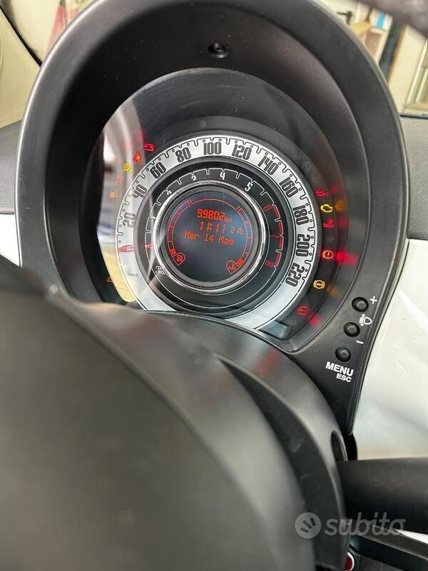 Usata Fiat 500 69 CV (50 kW) 2013 Bianco Utilitaria