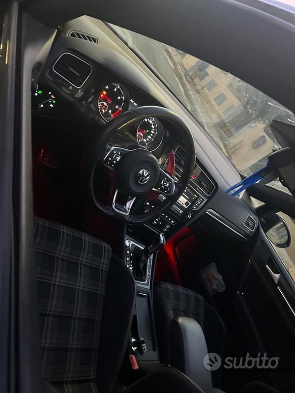 Usata VW Golf VII GTD 184 CV (135 kW) 2016 Nero Utilitaria