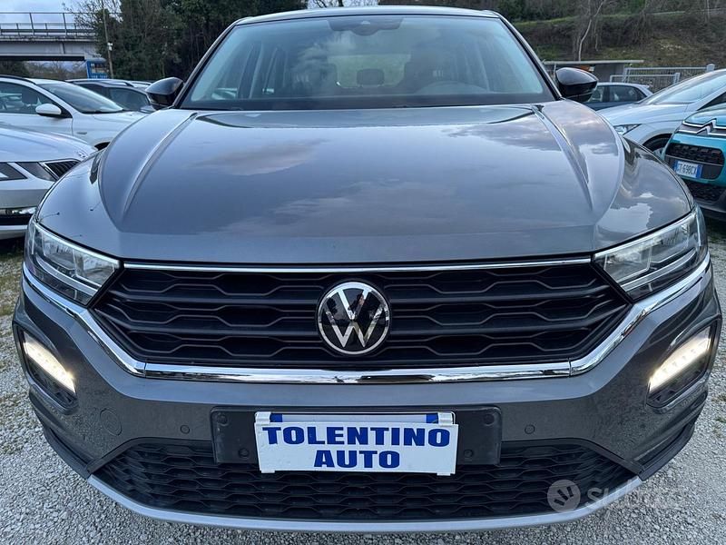 Usata VW T-Roc Style 110 CV (80 kW) 2021 Grigio SUV