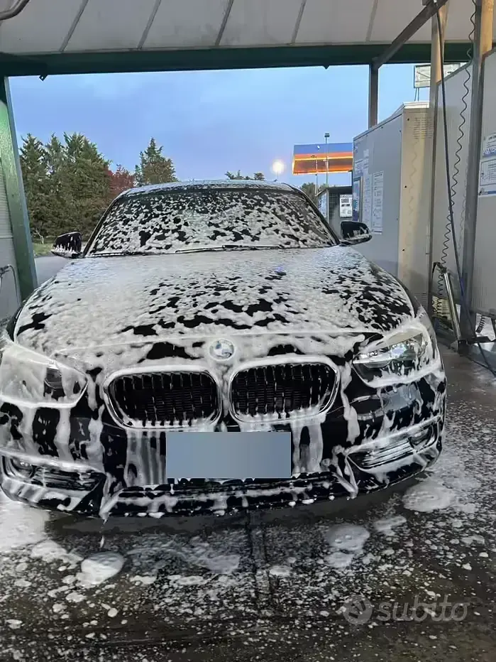 Usata BMW 114 Efficient Dynamics 2016 Nero Utilitaria