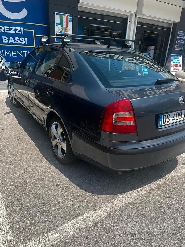 Usata Skoda Octavia Elegance 105 CV (77 kW) 2008 Grigio Berlina
