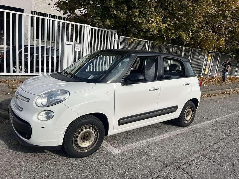 Other Usata 2013 Fiat 500L Trekking Monovolume | 3300 € (Super prezzo) - Immagine 1/4