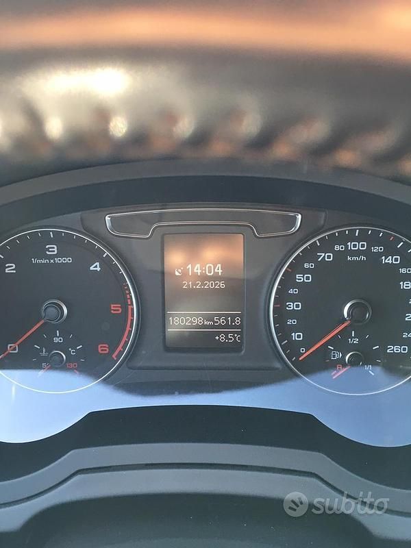 Usata Audi Q3 150 CV (110 kW) 2015 Grigio SUV