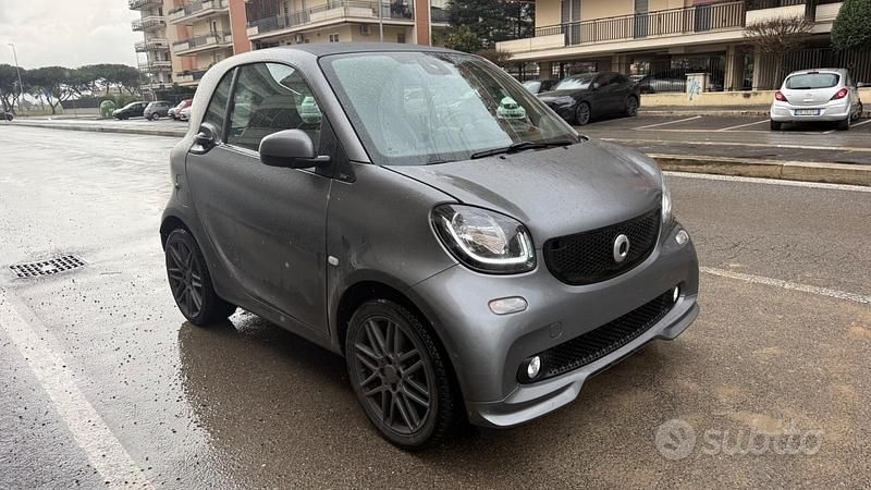 Usata Smart ForTwo Coupé Brabus 90 CV (66 kW) 2018 Grigio Coupé