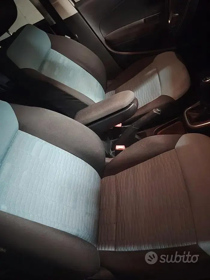 Usata VW Polo 75 CV (55 kW) 2014 Grigio Berlina