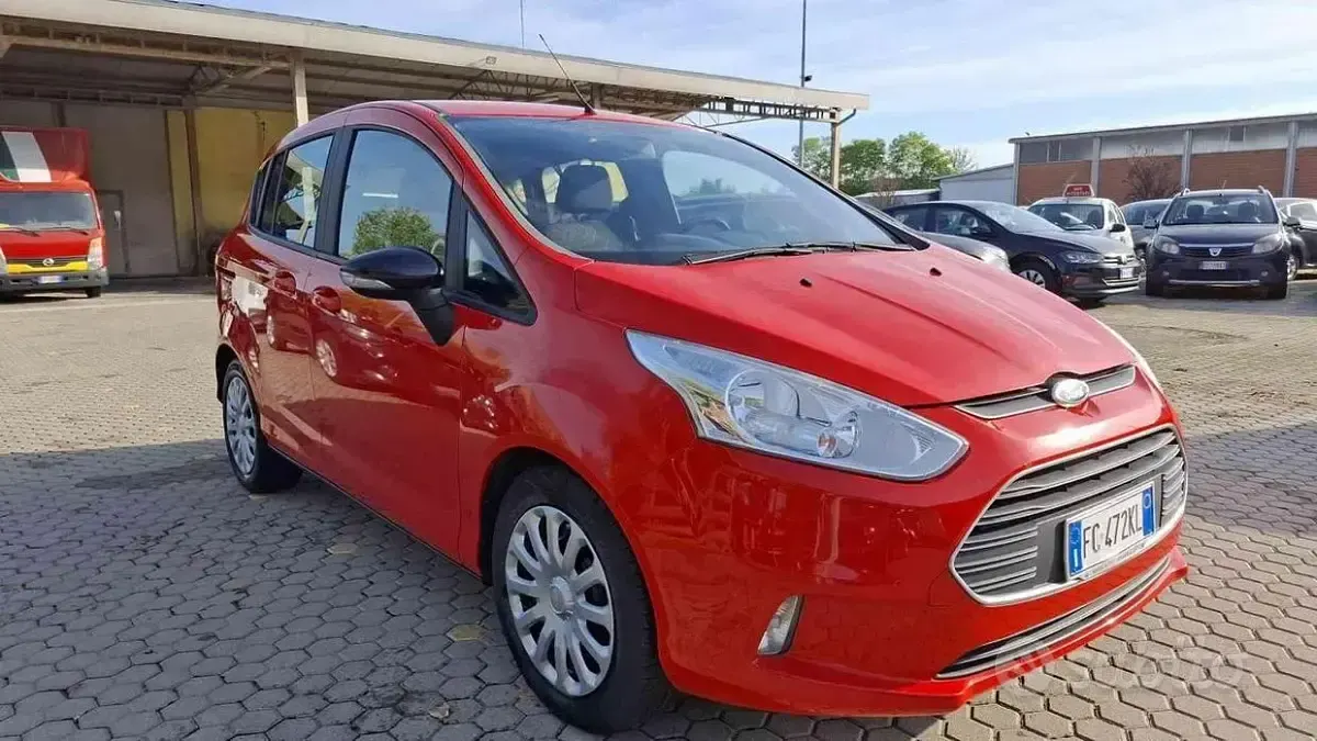 Usata Ford B-MAX 75 CV (55 kW) 2016 Rosso Monovolume