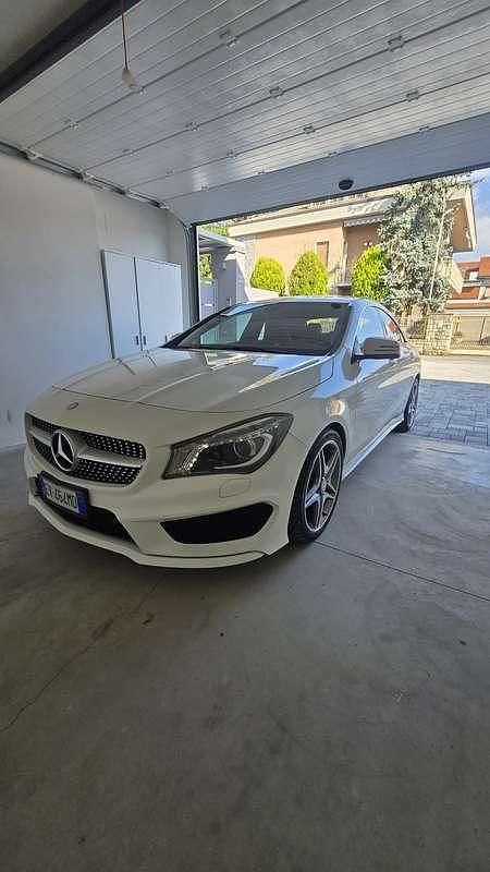 Usata Mercedes CLA200 Premium 136 CV (100 kW) 2014 Bianco Berlina