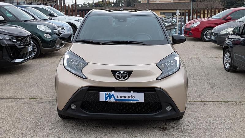 Usata Toyota Aygo X Trend 72 CV (52 kW) 2024 Bronzo SUV