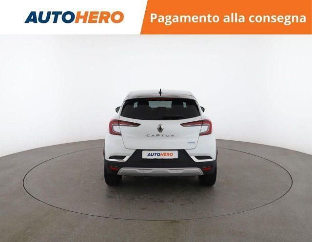 Usata Renault Captur Intens 160 CV (117 kW) 2021 Bianco SUV