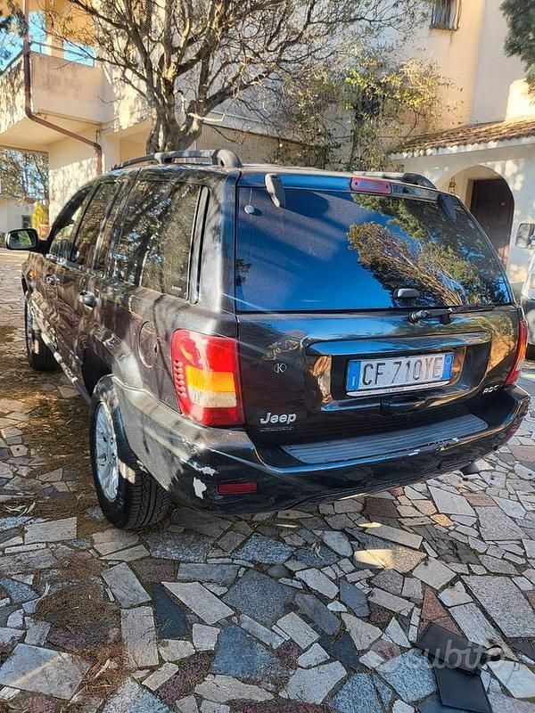 Usata Jeep Grand Cherokee Overland 2003 Nero SUV