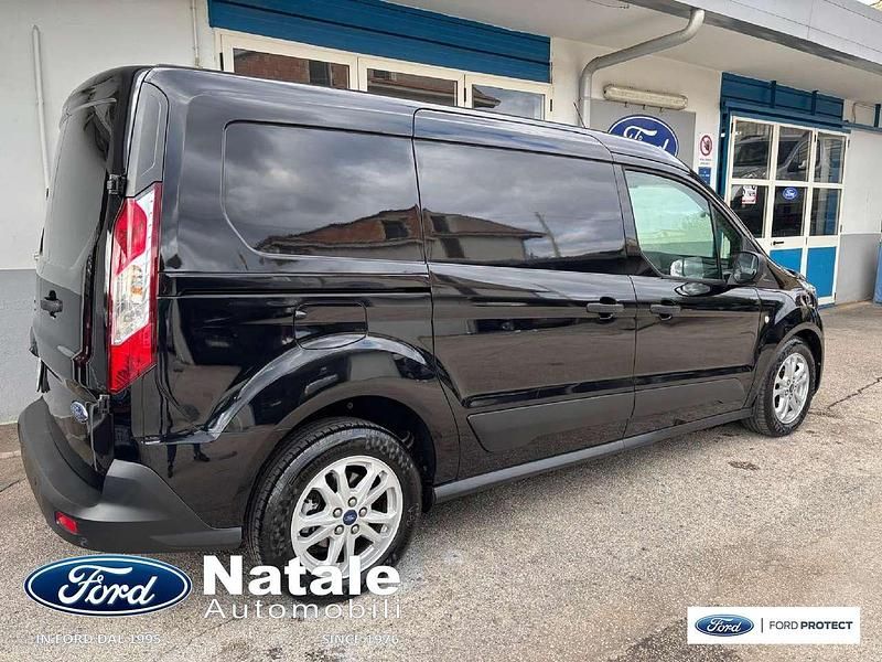 Usata Ford Transit Trend 120 CV (88 kW) 2022 Agate black Furgone