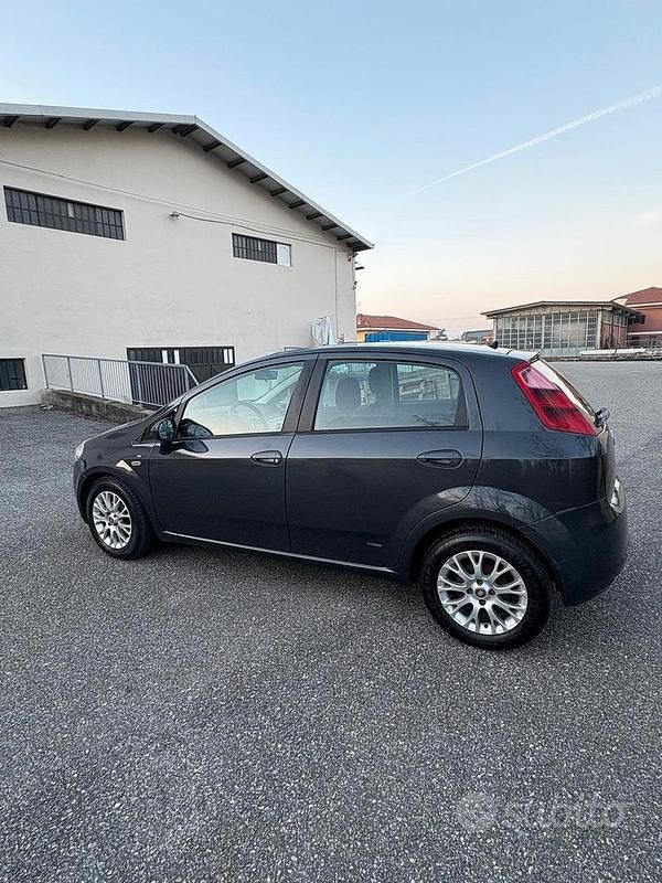 Usata Fiat Grande Punto 75 CV (55 kW) 2008 Utilitaria