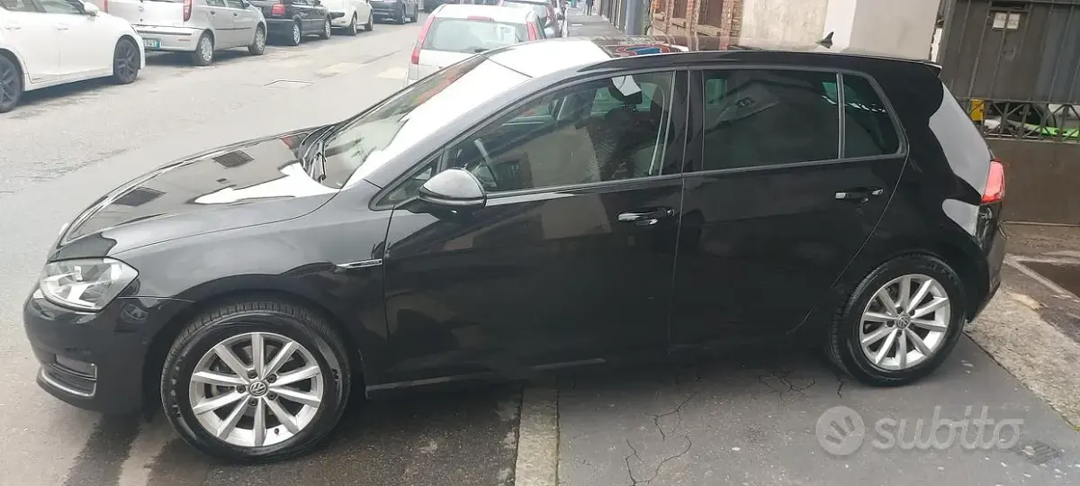 Usata VW Golf VII Executive 110 CV (80 kW) 2016 Nero Berlina