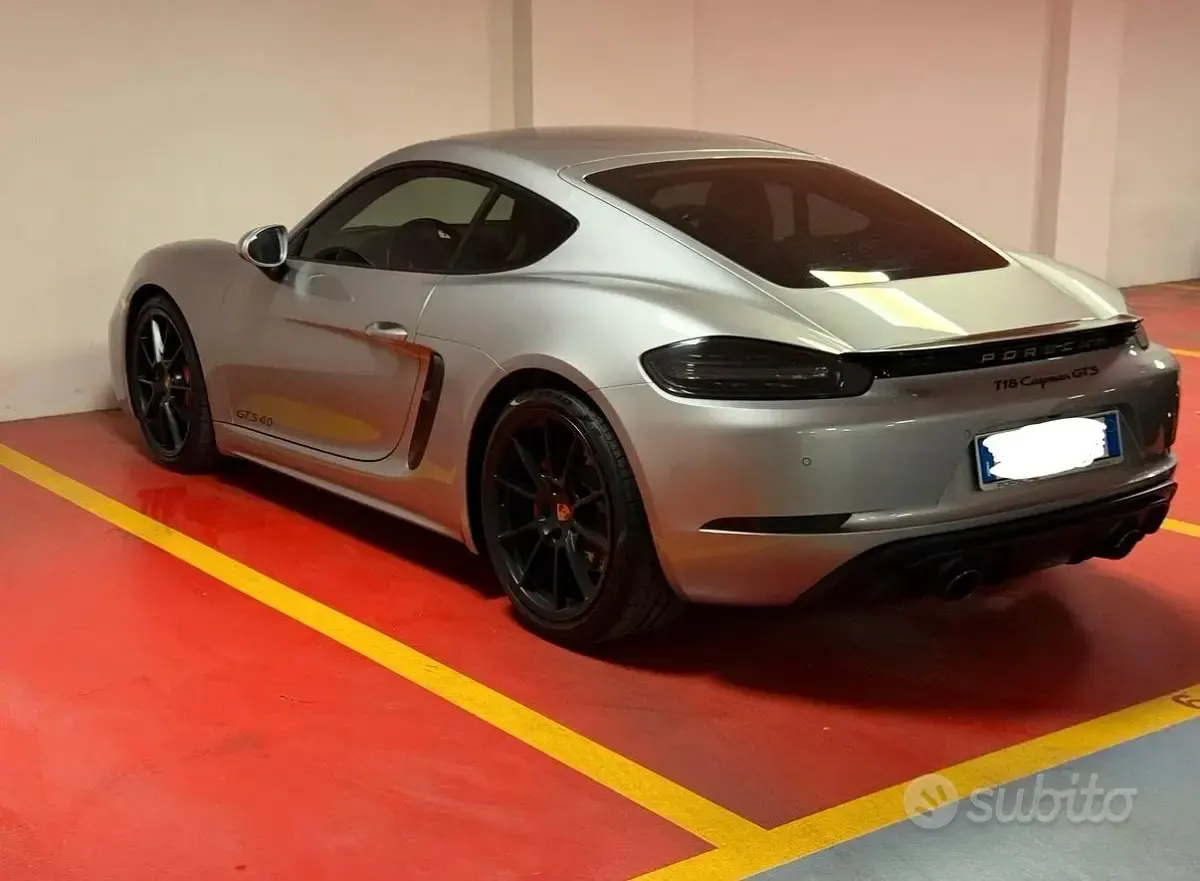 Usata Porsche Cayman GTS 400 CV (294 kW) 2021 Grigio Coupé