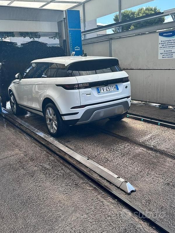 Usata Land Rover Range Rover evoque 2019 Bianco SUV