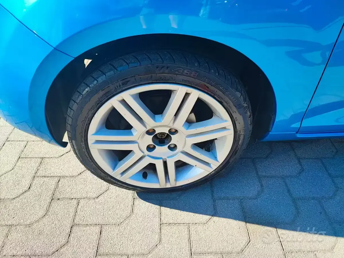 Usata Ford Ka 69 CV (50 kW) 2010 Blu Utilitaria