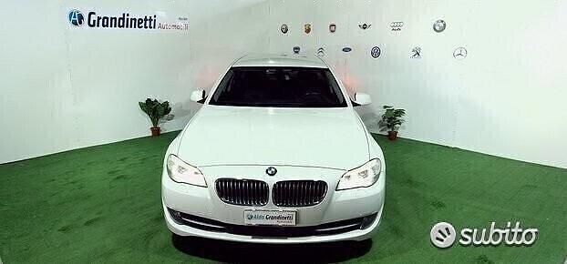 Usata BMW 520 Efficient Dynamics 190 CV (139 kW) 2011 Nero Station wagon