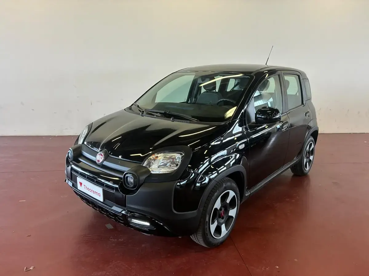 Usata Fiat Panda Cross Cross 69 CV (50 kW) 2023 Utilitaria