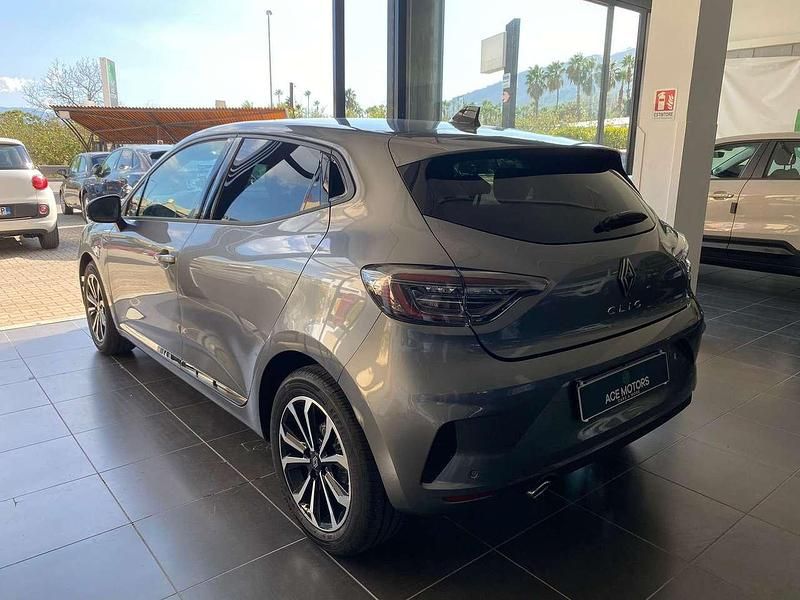 Nuova Renault Clio V Techno 91 CV (66 kW) 2025 Grigio Berlina