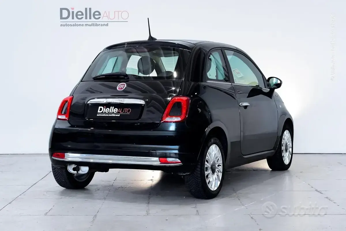 Usata Fiat 500 Dolcevita 69 CV (50 kW) 2023 Nero cinema Utilitaria