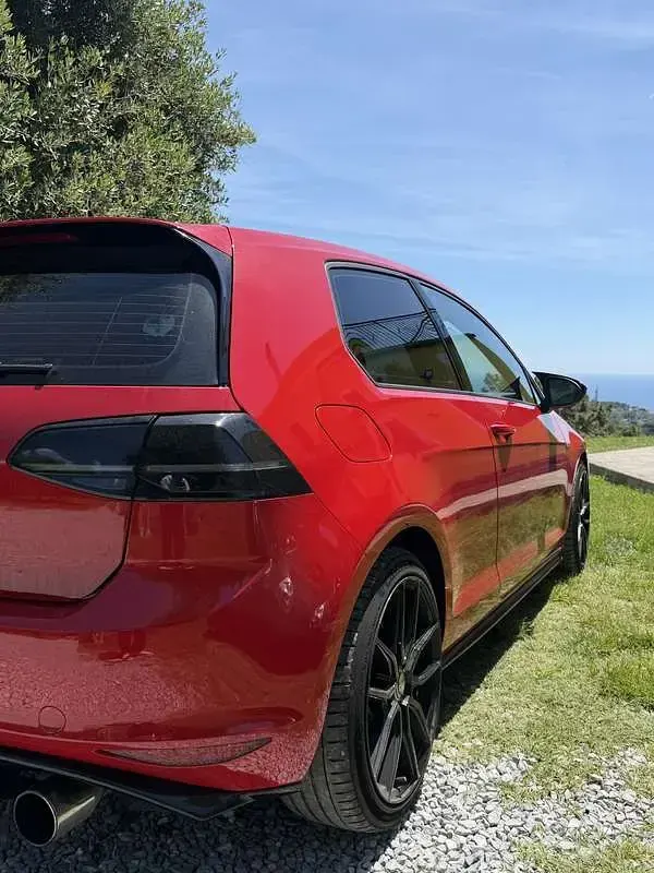 Käytetty VW Golf VII GTI 230 HP (169 kW) 2016 Sedan