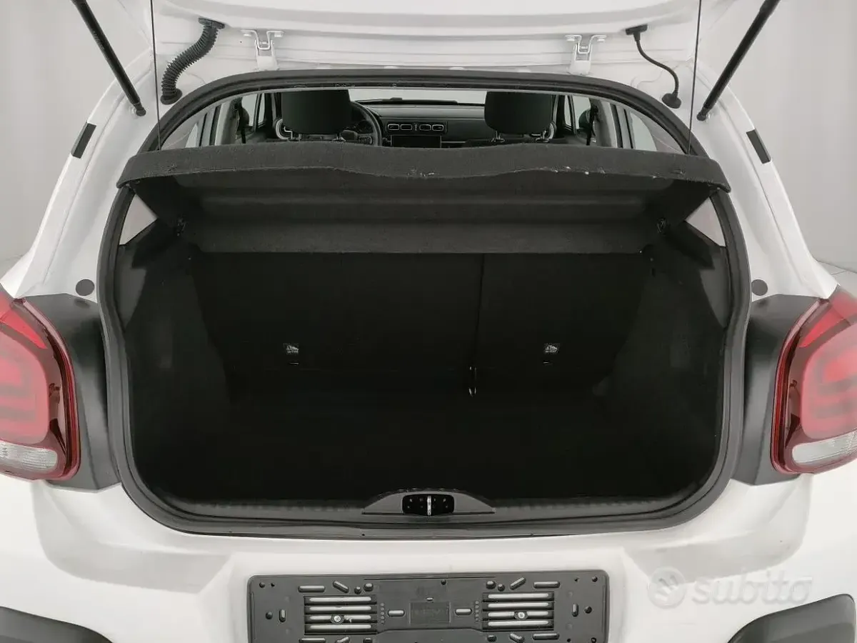 Usata Citroën C3 PureTech 83 CV (61 kW) 2022 Bianco Utilitaria